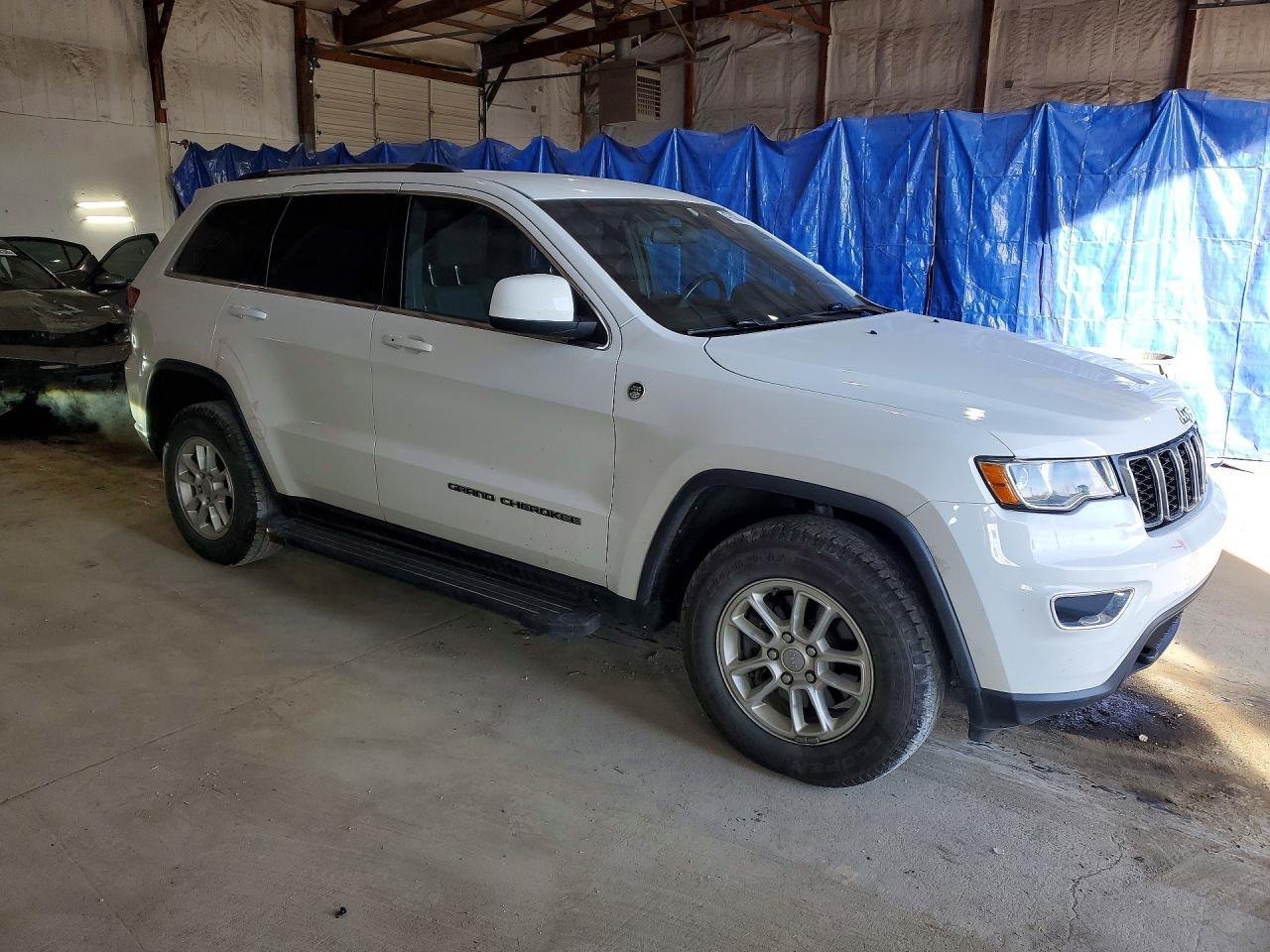 2020 Jeep Grand Cherokee Laredo - Фото 4