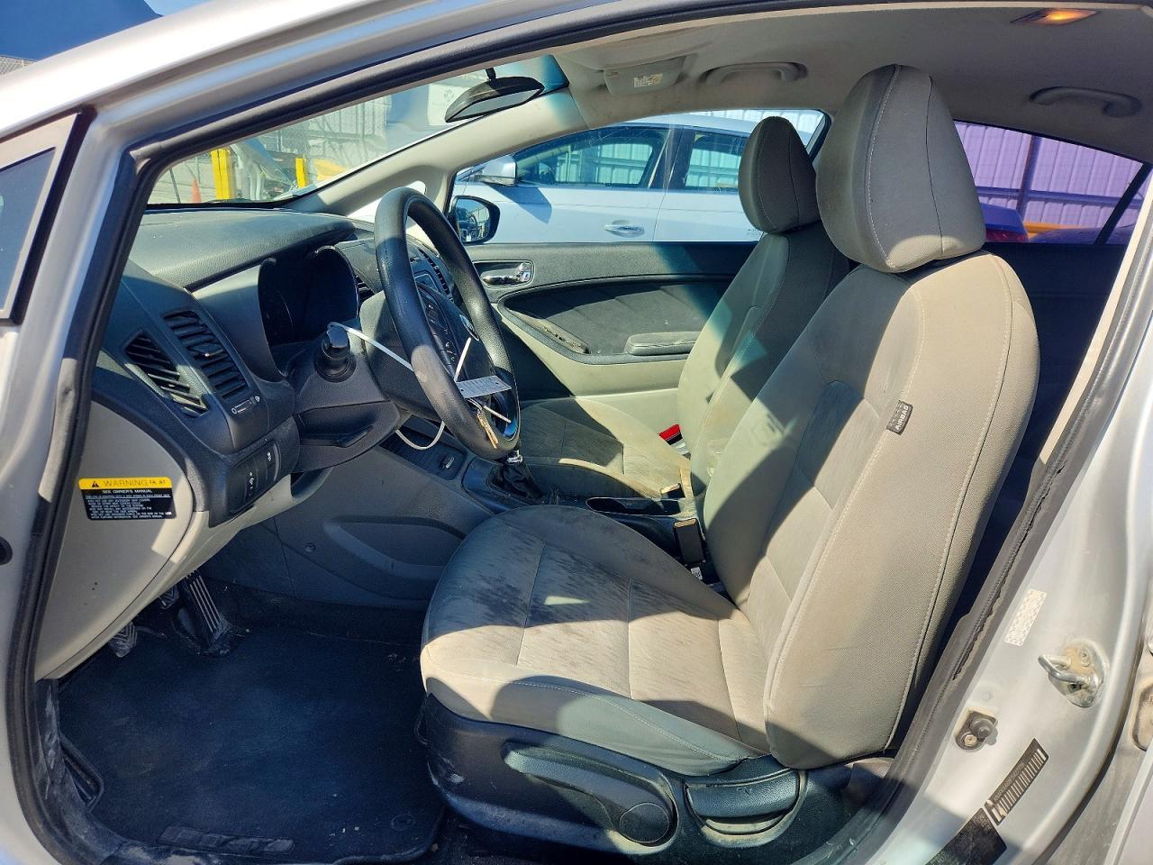 2015 Kia Forte Lx - Image 7