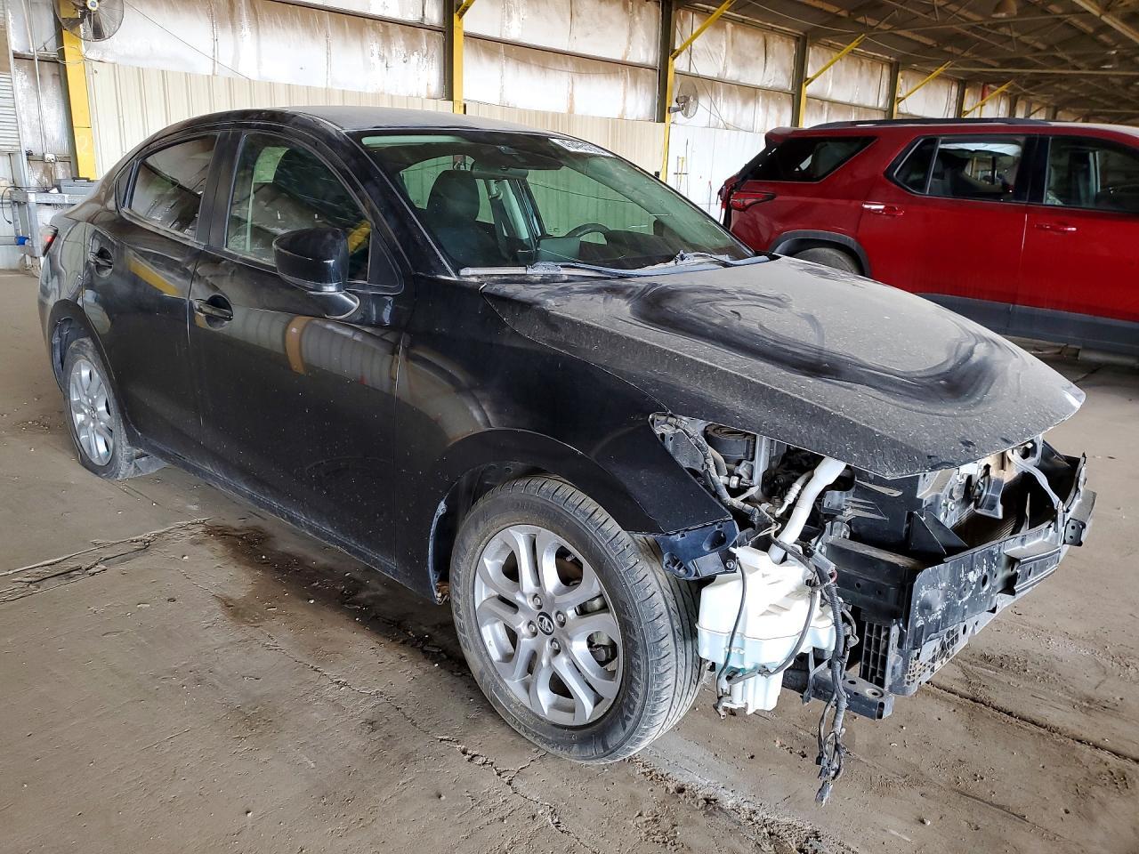 2017 Toyota Yaris Ia Base - Фото 4