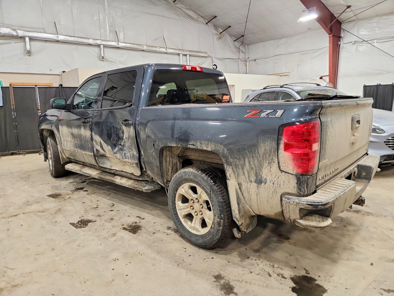 2018 Chevrolet Silverado K1500 Lt - Image 2