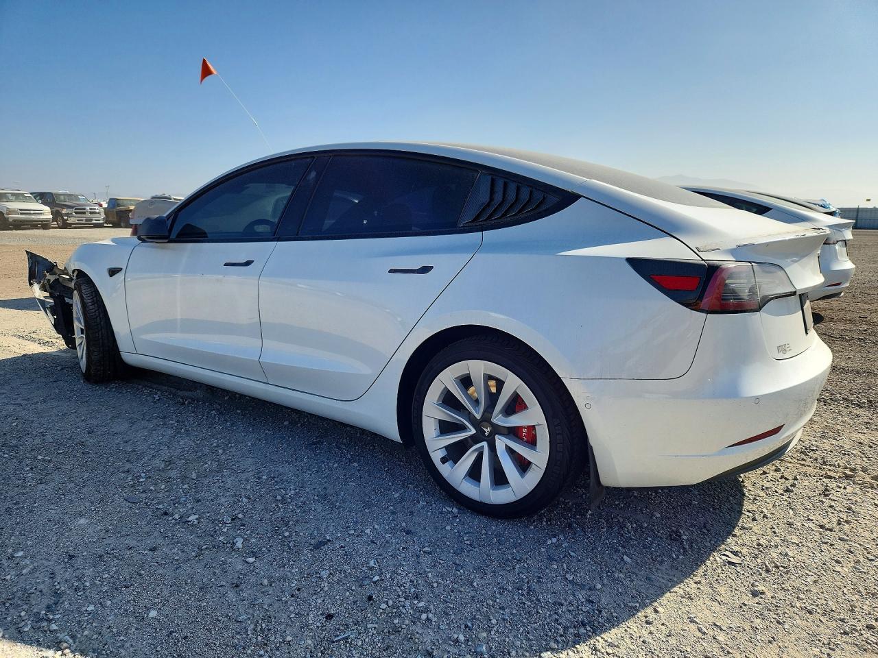 2021 Tesla Model 3 - Фото 2
