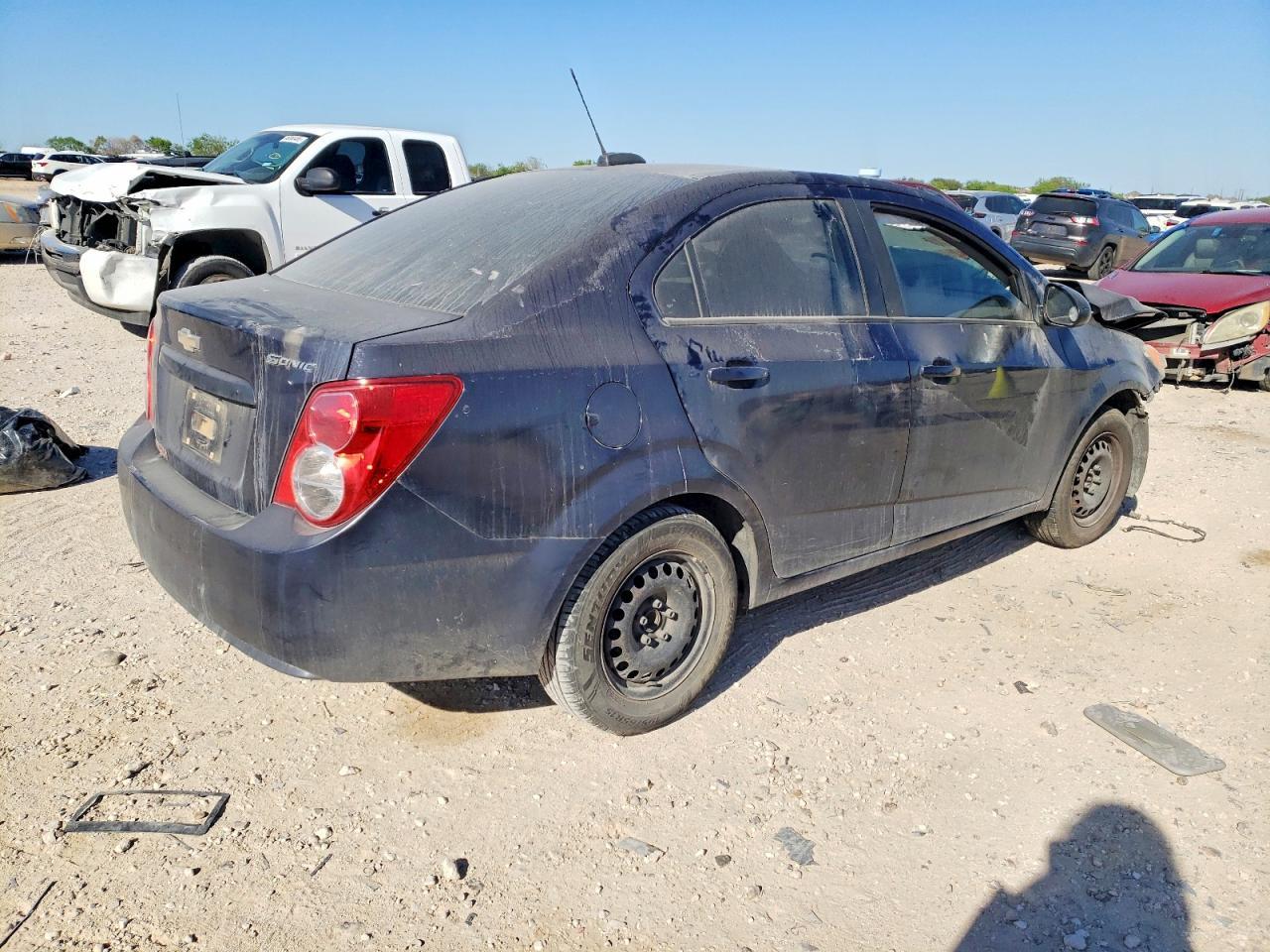 2016 Chevrolet Sonic - Фото 3