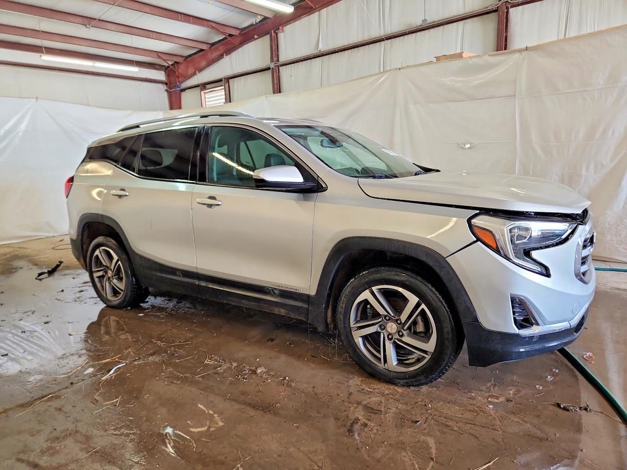 2020 GMC Terrain Slt - Image 4