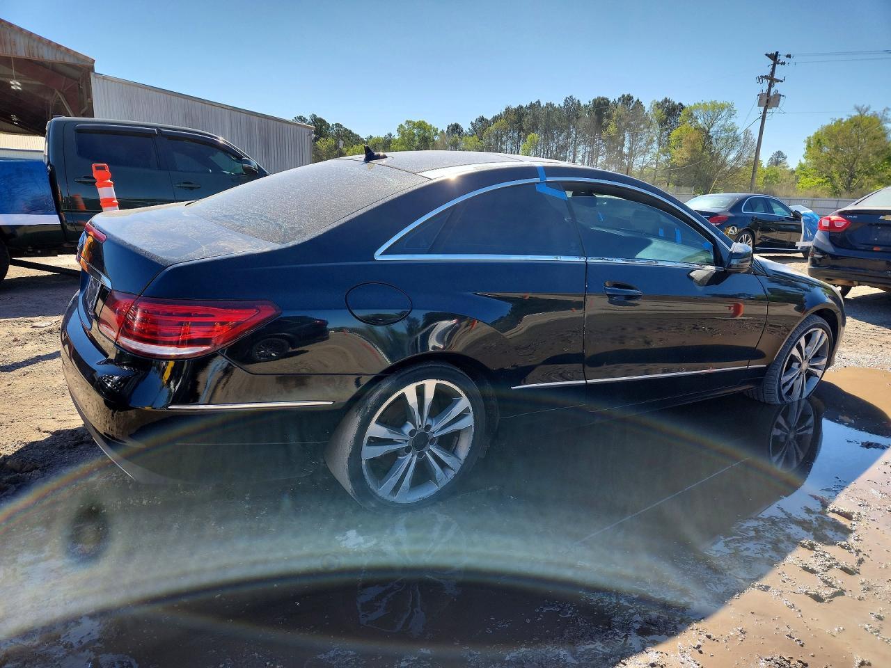 2014 Mercedes-Benz E 350 - Image 3