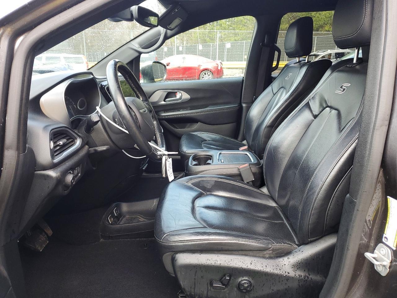 2018 Chrysler Pacifica Touring L Plus - Фото 7