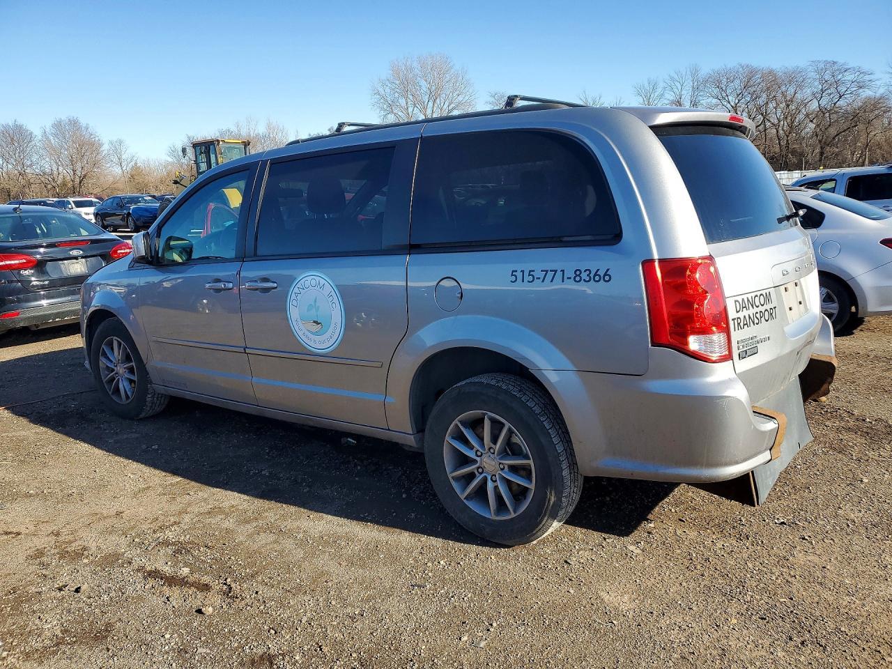 2016 Dodge Grand Caravan Sxt - Image 2