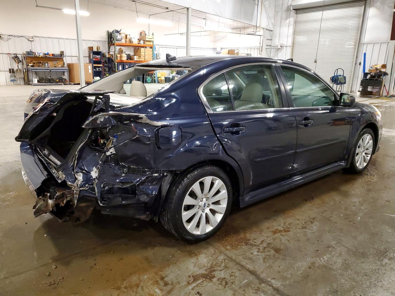 2012 Subaru Legacy 2.5I Limited - Image 3