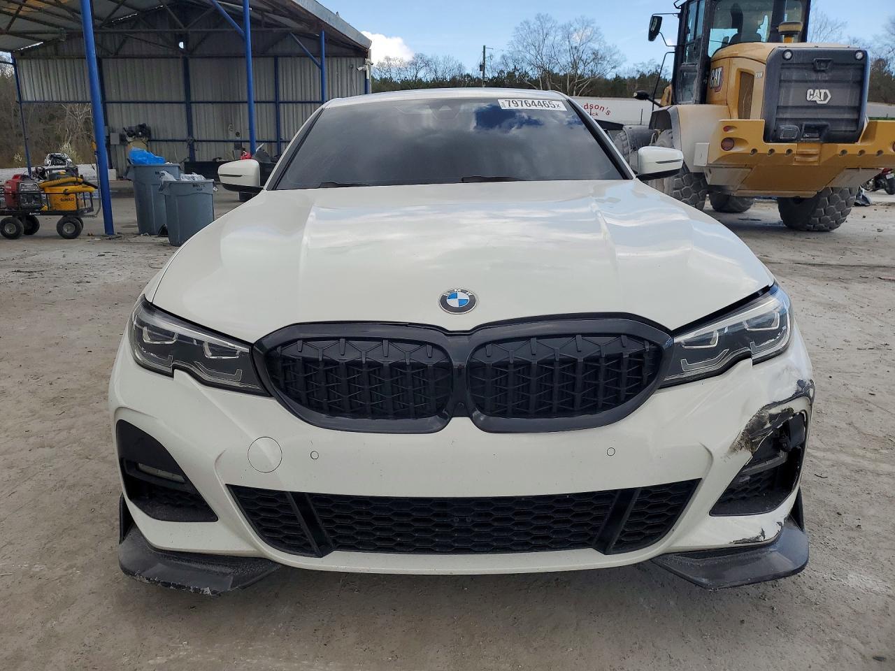 2022 BMW 330I - Фото 5