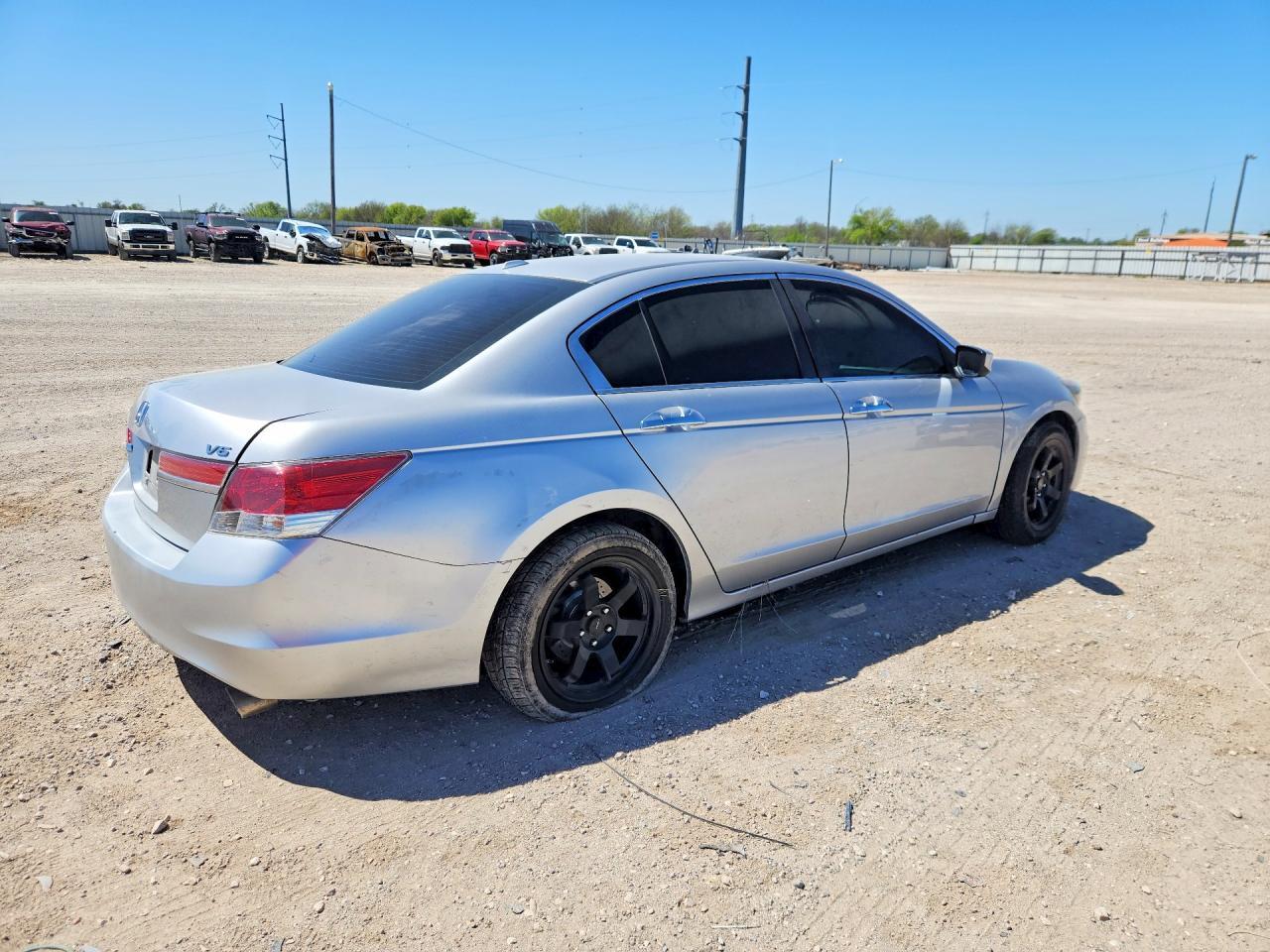 2011 Honda Accord - Image 3