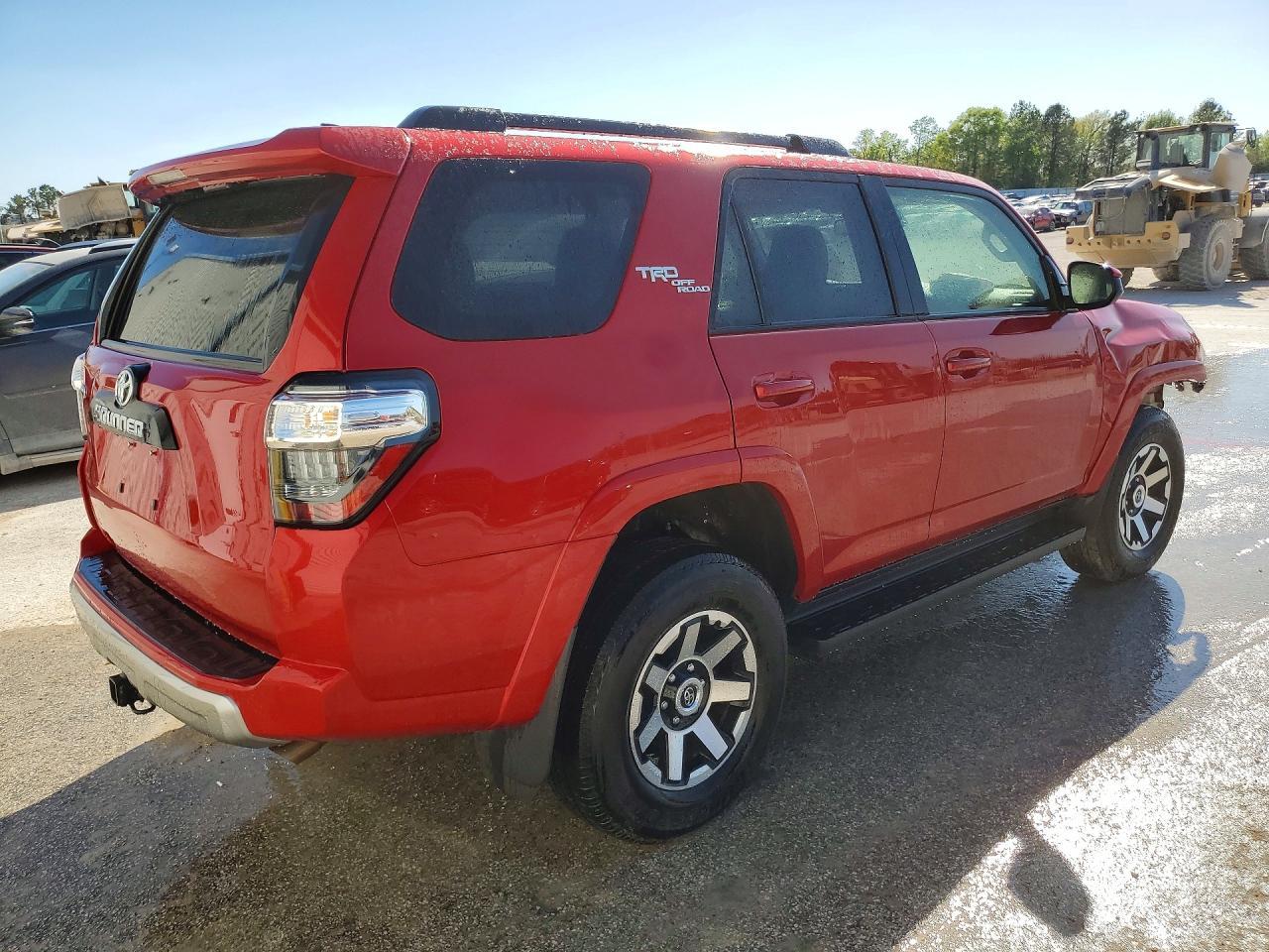 2024 Toyota 4Runner Sr5/Sr5 Premium - Фото 3