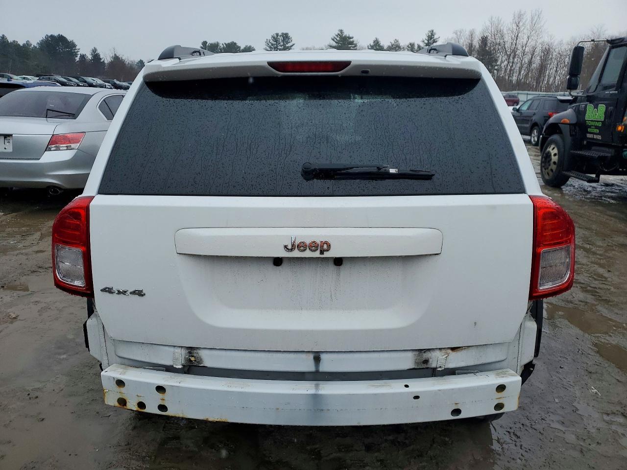 2011 Jeep Compass Sport - Image 6