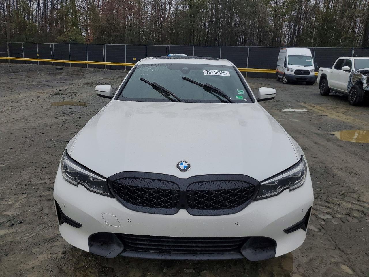 2022 BMW 330I - Фото 5