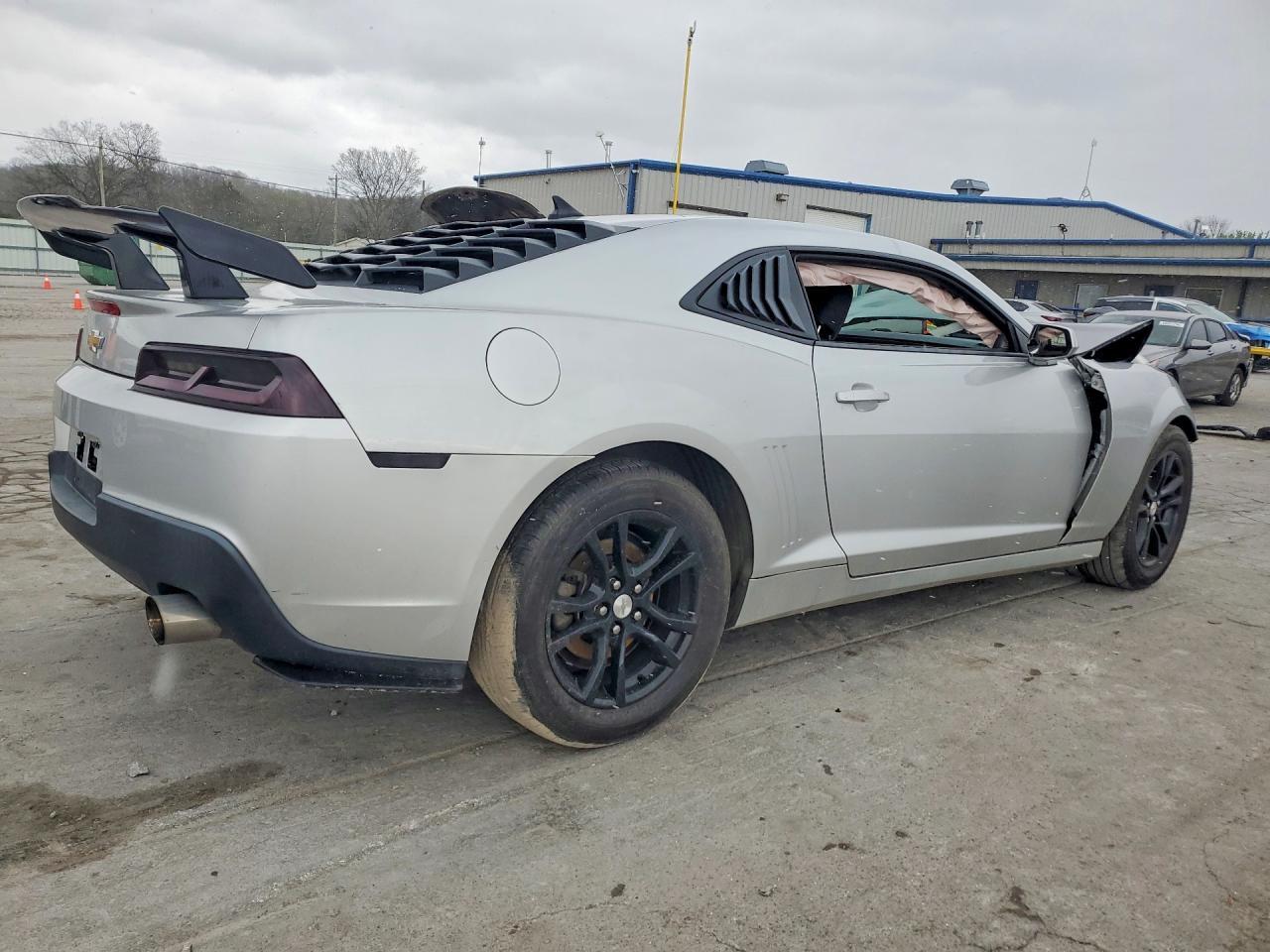 2015 Chevrolet Camaro Ls - Image 3