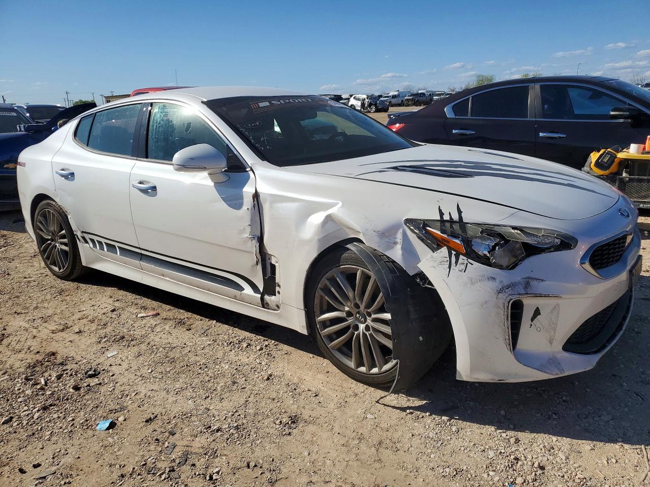 2018 Kia Stinger Base - Фото 4