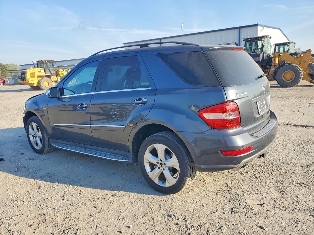 2010 Mercedes-Benz Ml 350 Bluetec - Image 2