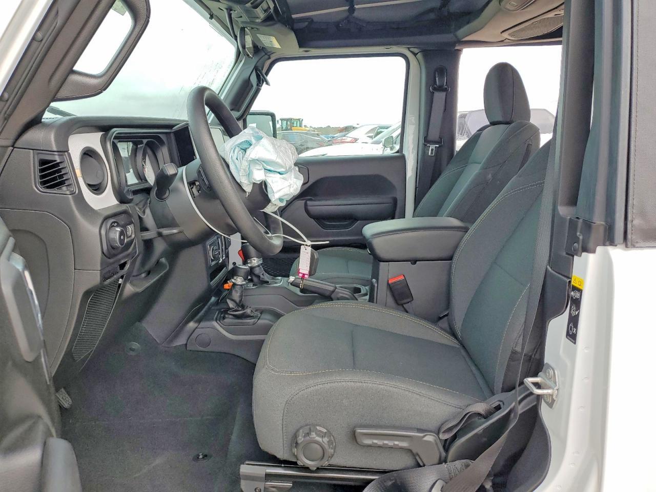 2025 Jeep Wrangler Sport - Image 7