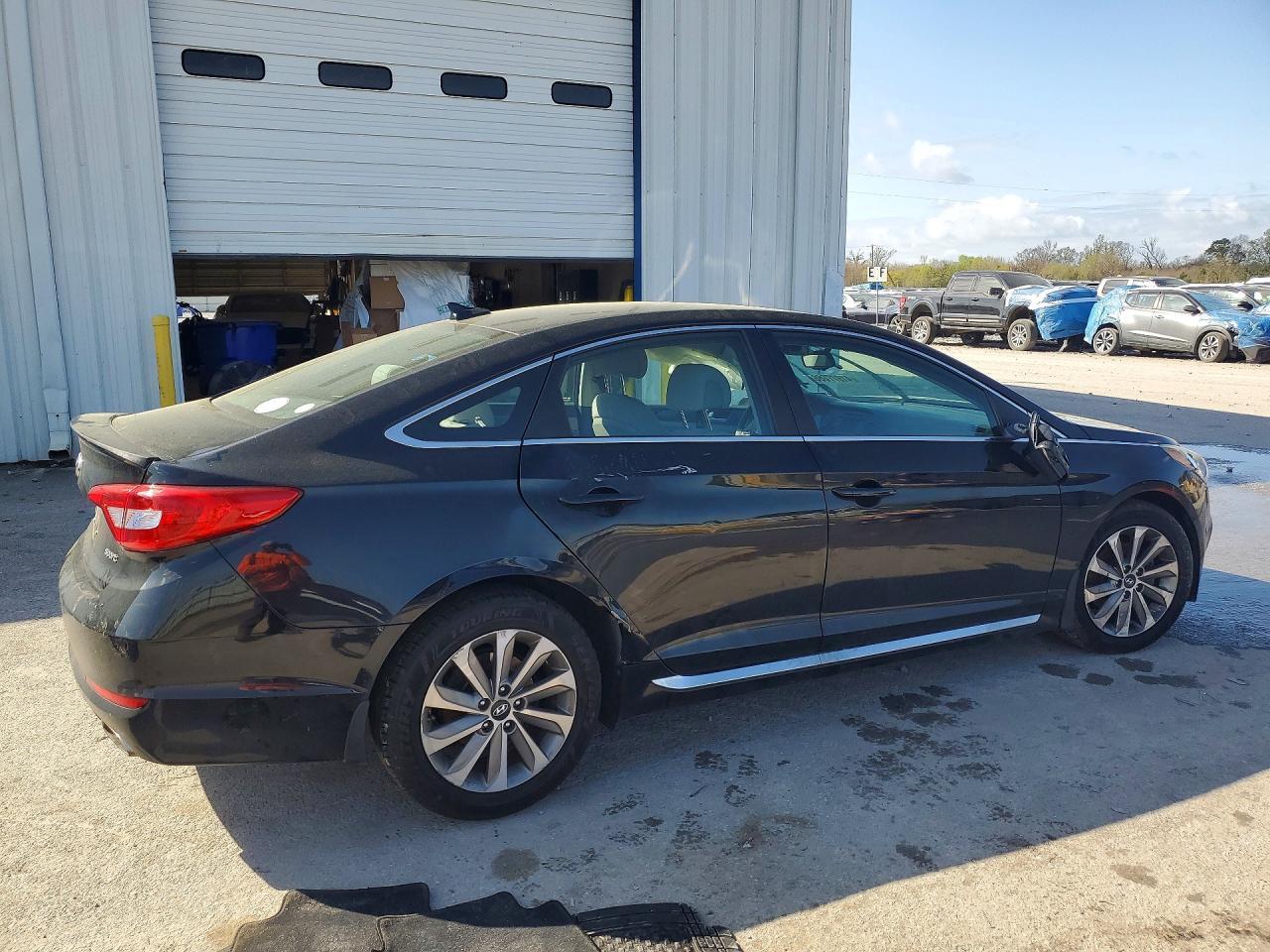 2015 Hyundai Sonata Sport - Фото 3