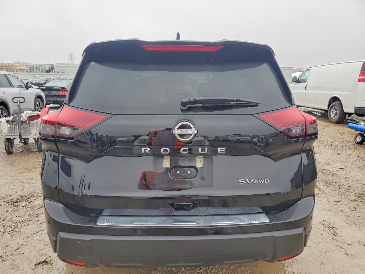 2024 Nissan Rogue Sv - Image 6