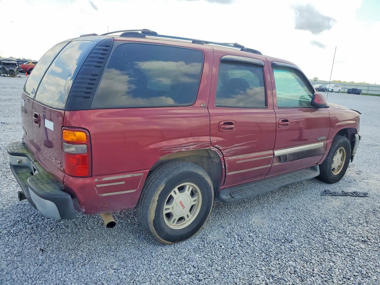 2001 GMC Yukon - Фото 3