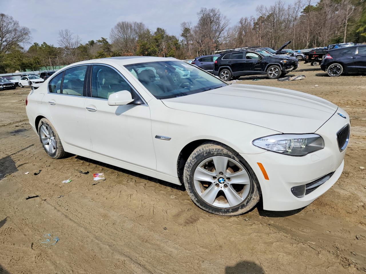 2011 BMW 528 I - Фото 4