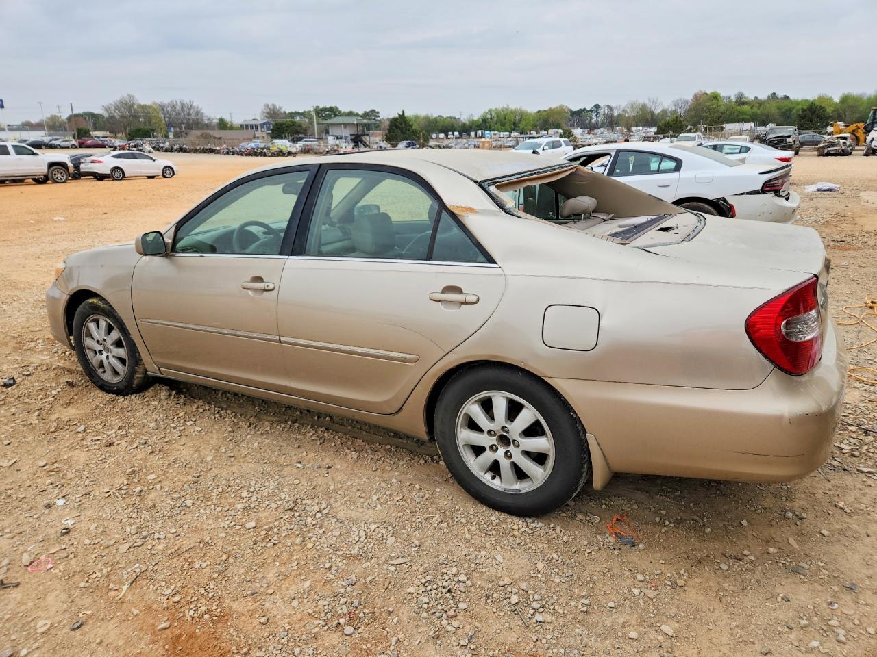 2002 Toyota Camry Xle V6 - Фото 2
