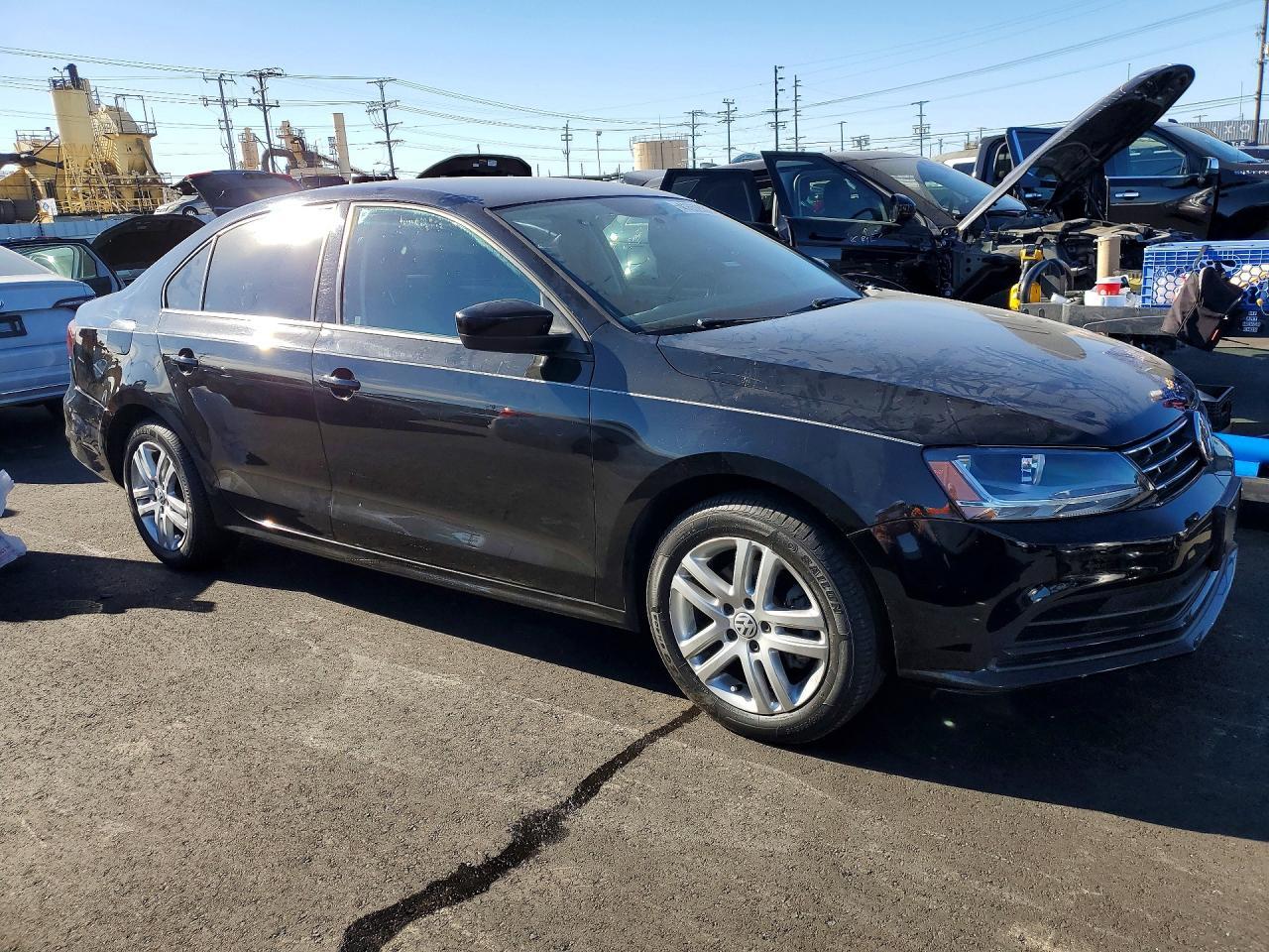 2018 Volkswagen Jetta S - Фото 4