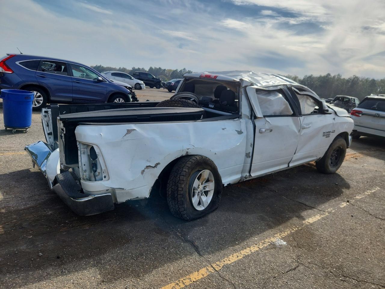 2021 Ram 1500 Classic Slt - Фото 3