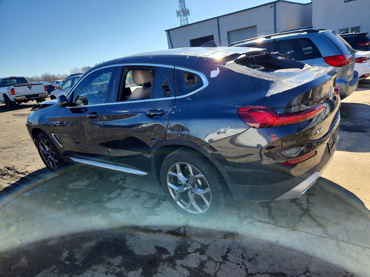 2024 BMW X4 xDrive30I - Фото 2