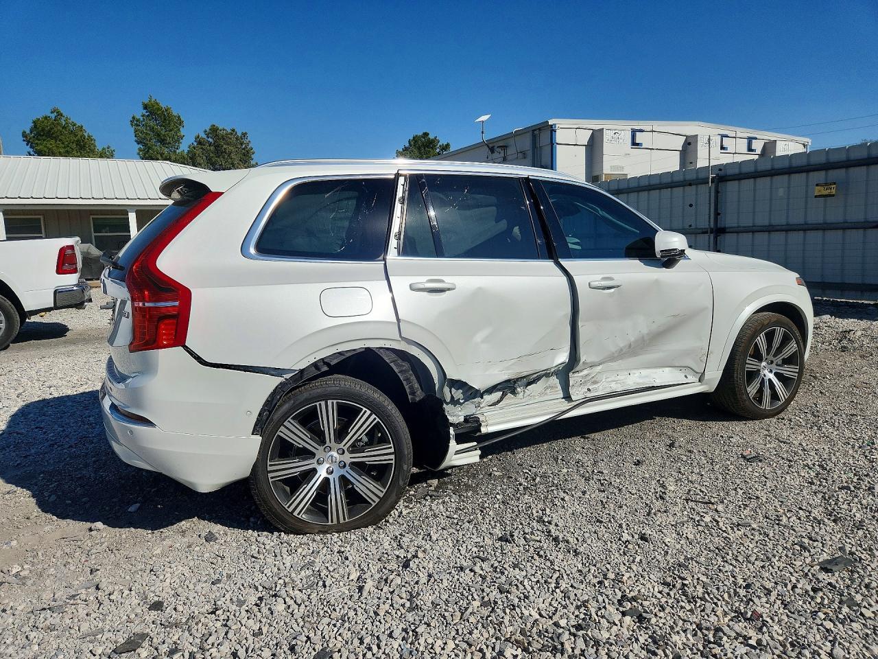 2025 Volvo Xc90 Plus - Image 3