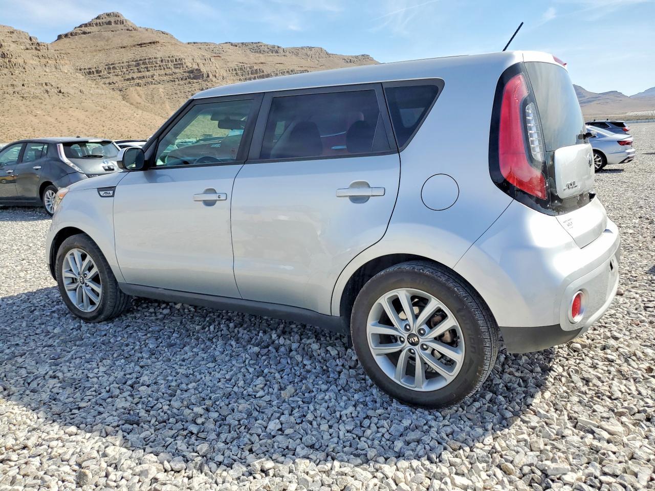 2019 Kia Soul + - Image 2
