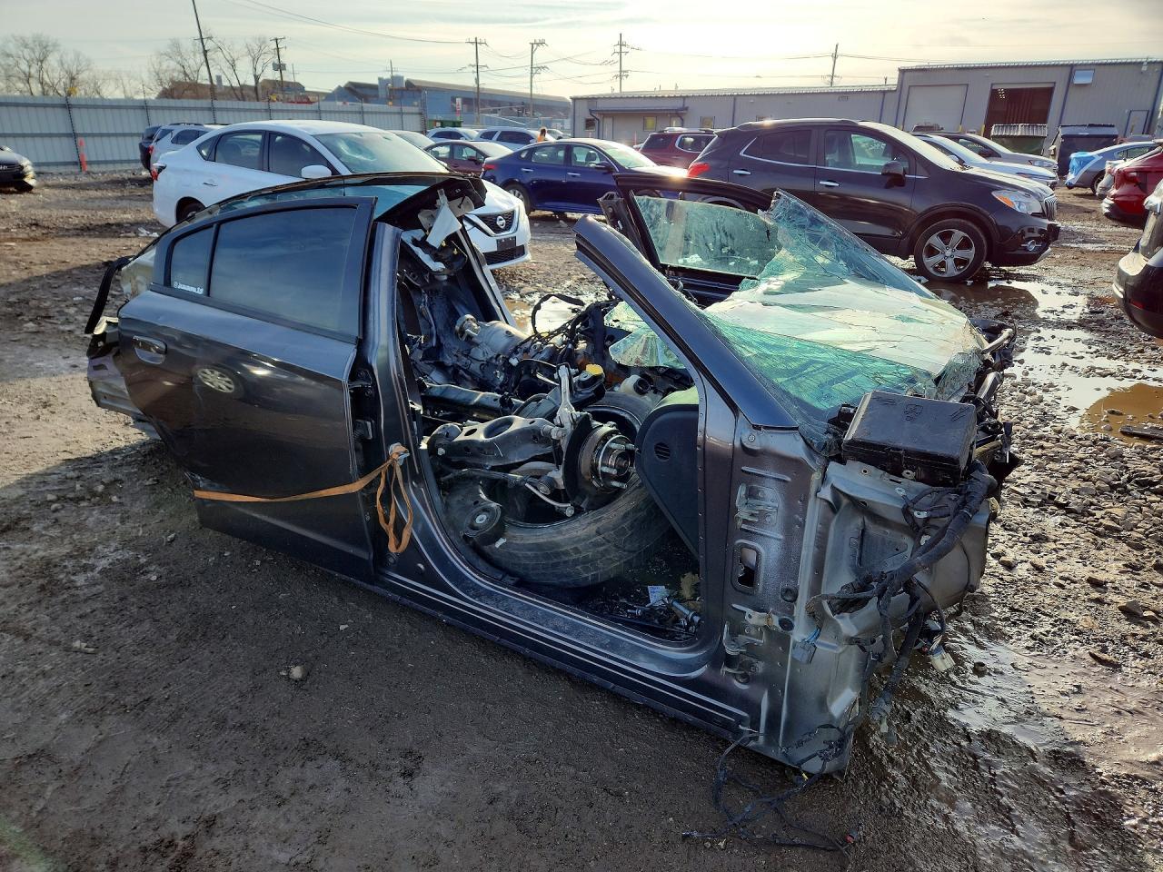 2017 Dodge Charger R - Image 4