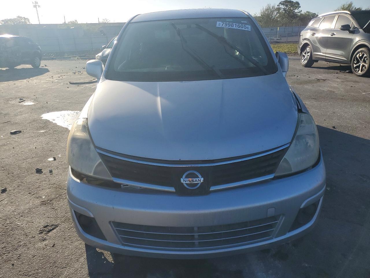 2008 Nissan Versa 1.8 S - Фото 5
