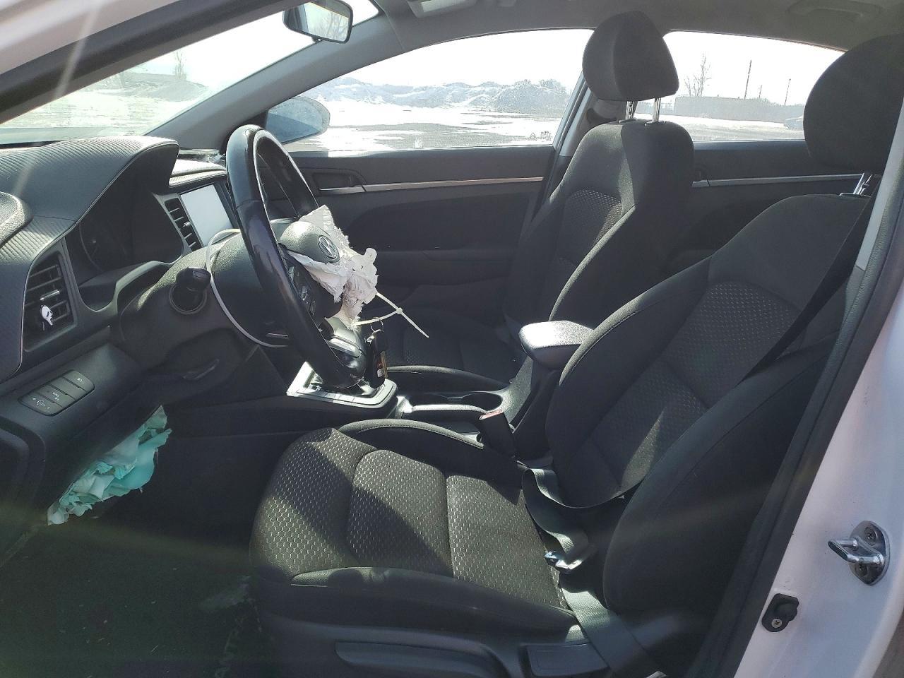 2019 Hyundai Elantra Se - Фото 7