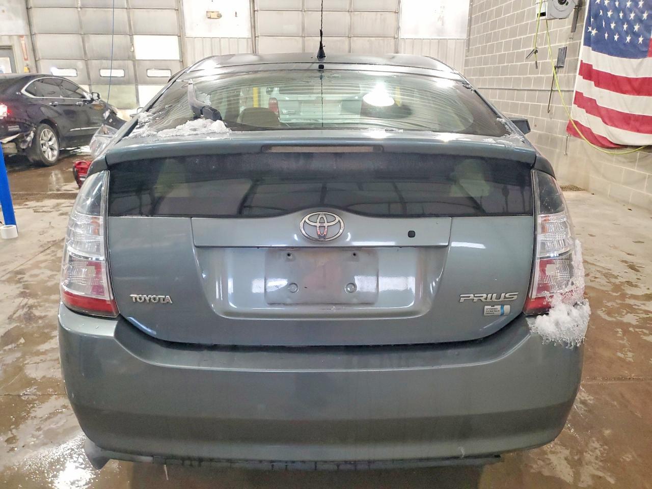2005 Toyota Prius Base - Фото 6