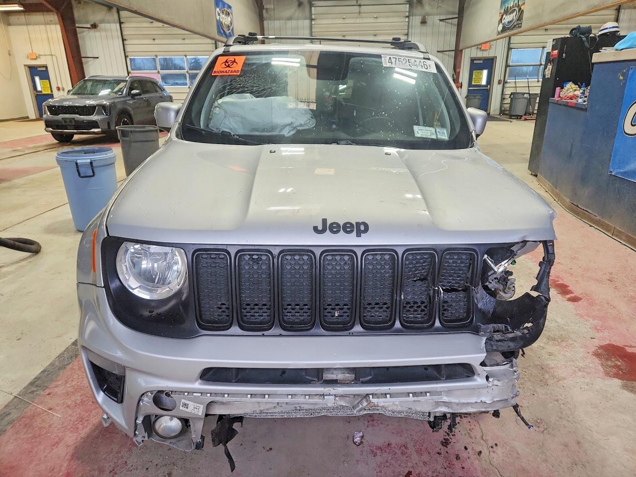 2020 Jeep Renegade Latitude - Фото 5