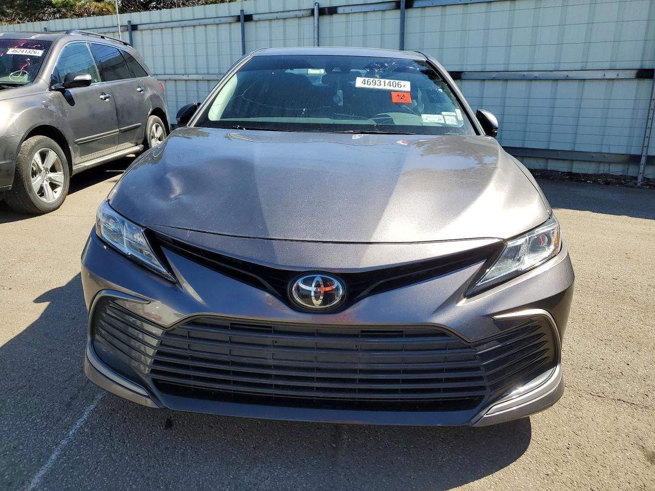 2024 Toyota Camry Le - Фото 5