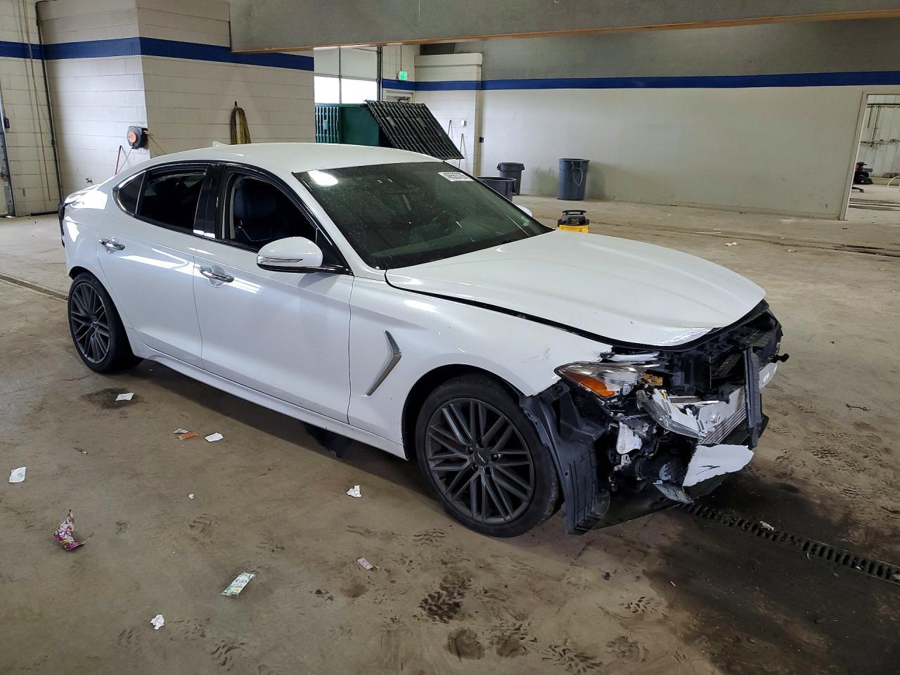 2019 Genesis G70 3.3T Advanced - Фото 4