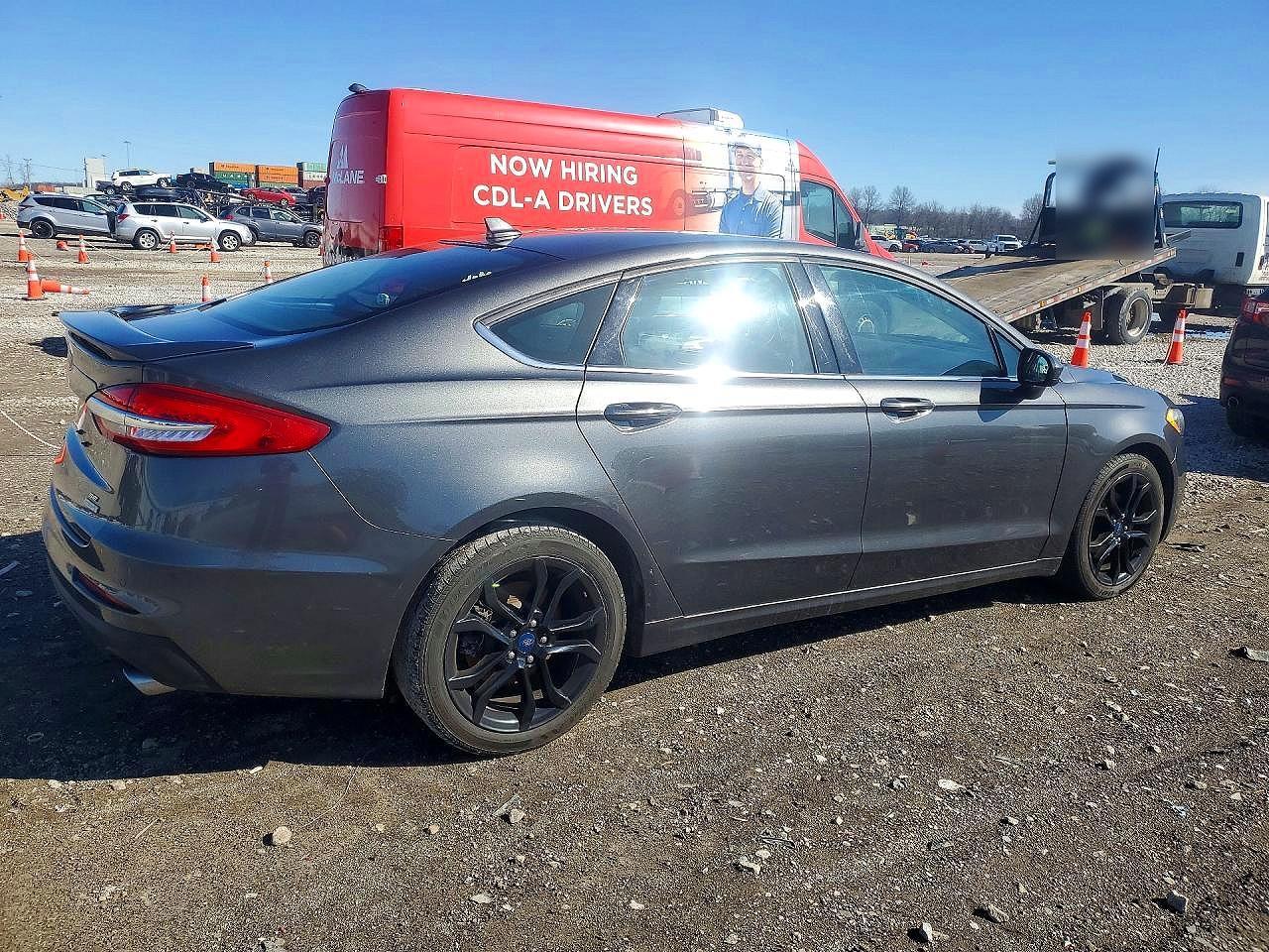 2019 Ford Fusion Se - Фото 3