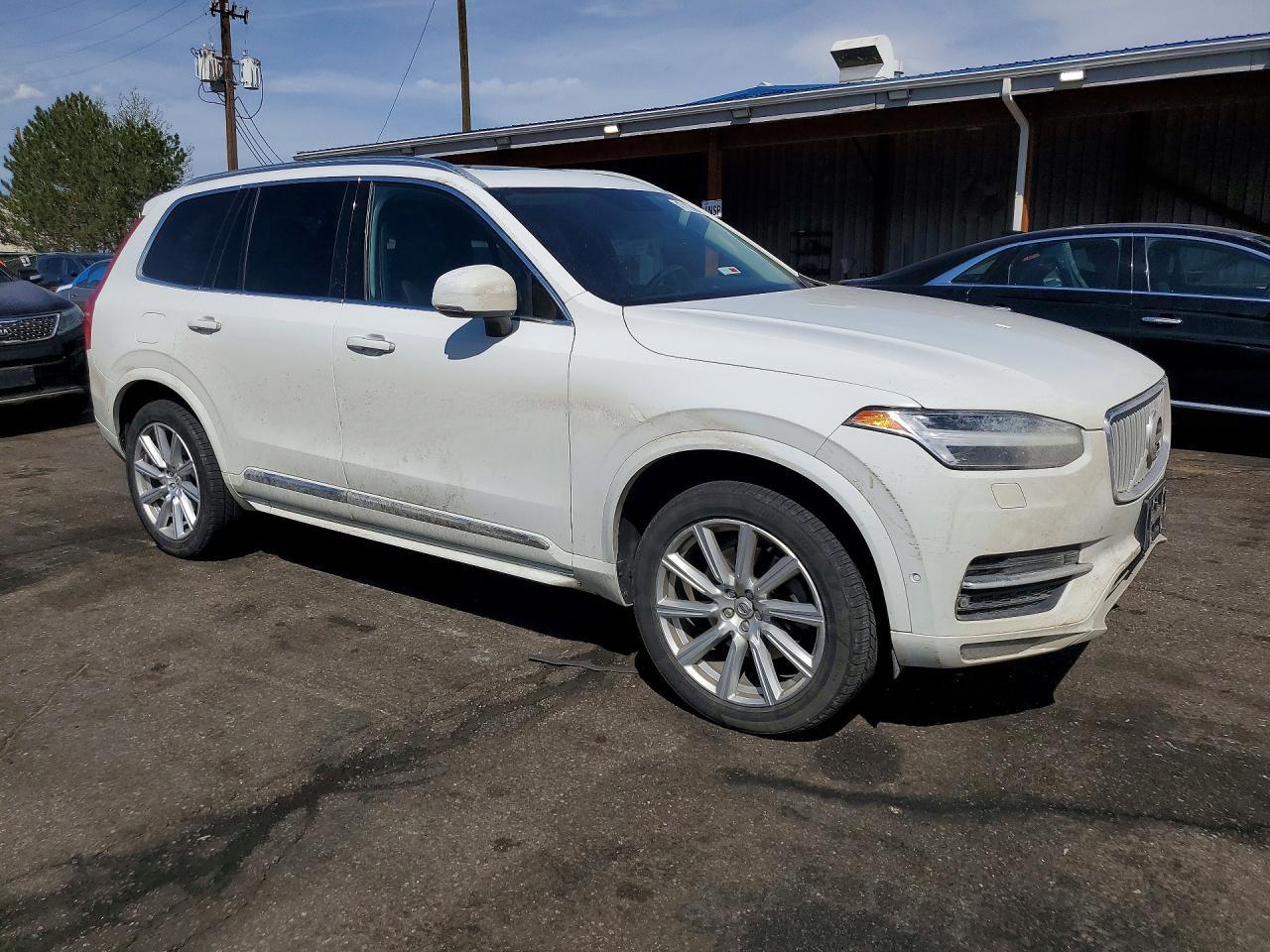 2016 Volvo Xc90 T6 - Image 4
