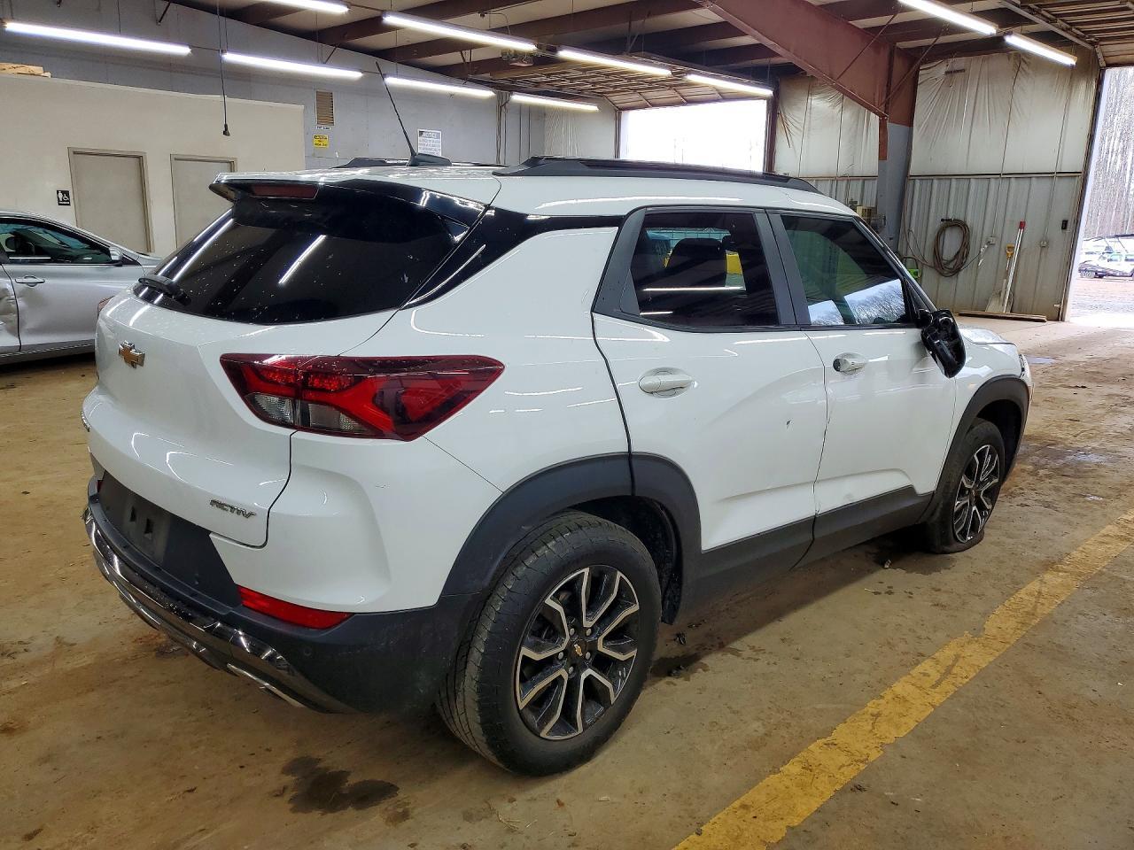 2023 Chevrolet Trailblazer Activ - Image 3