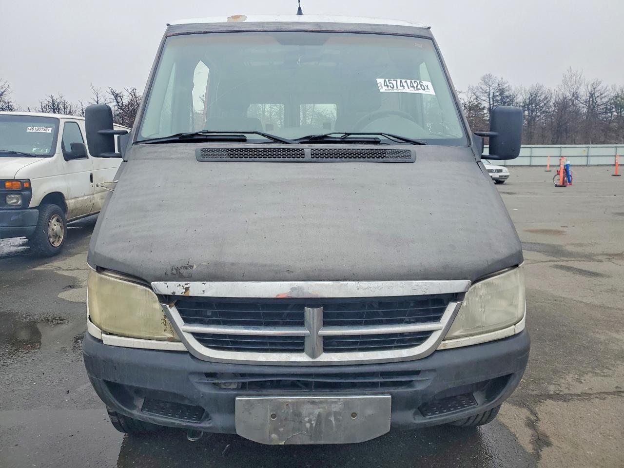 2006 Dodge Sprinter 2500 Delivery Van - Image 5