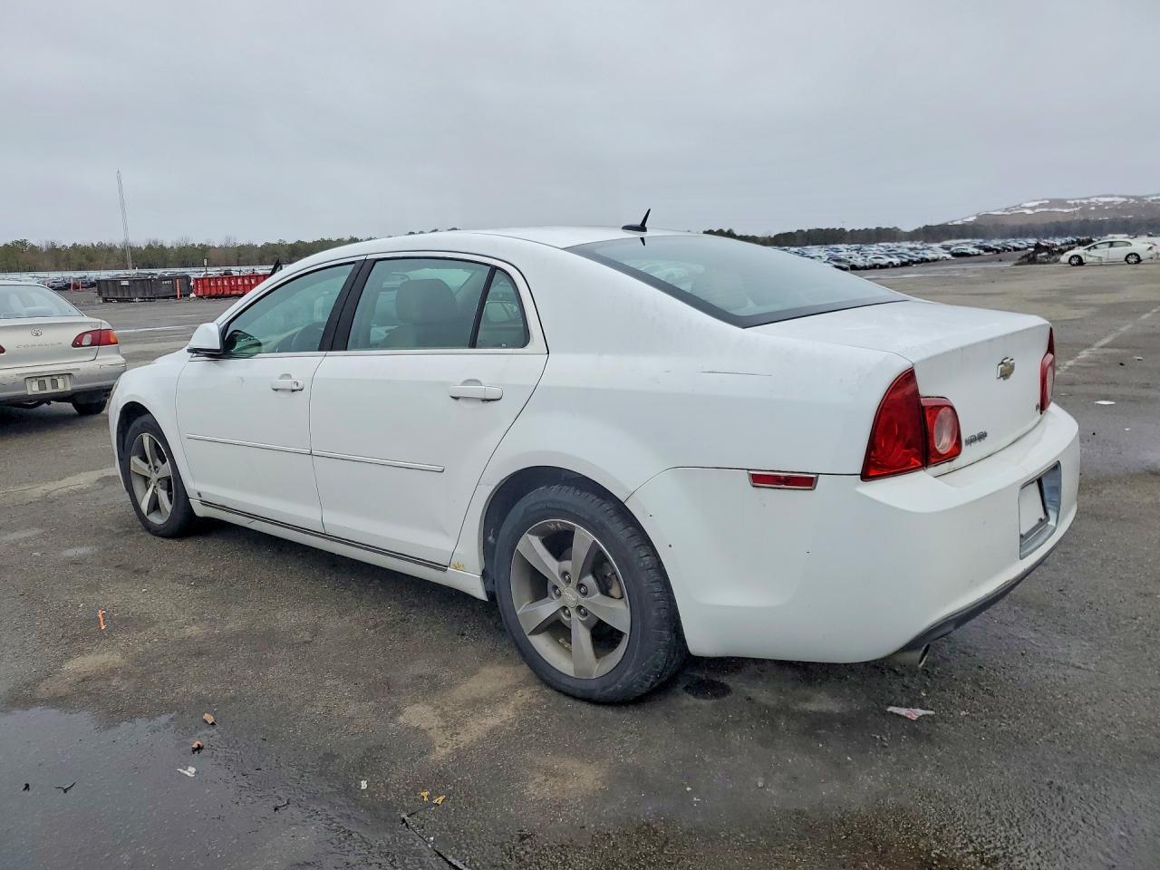 2009 Chevrolet Malibu 2Lt - Фото 2