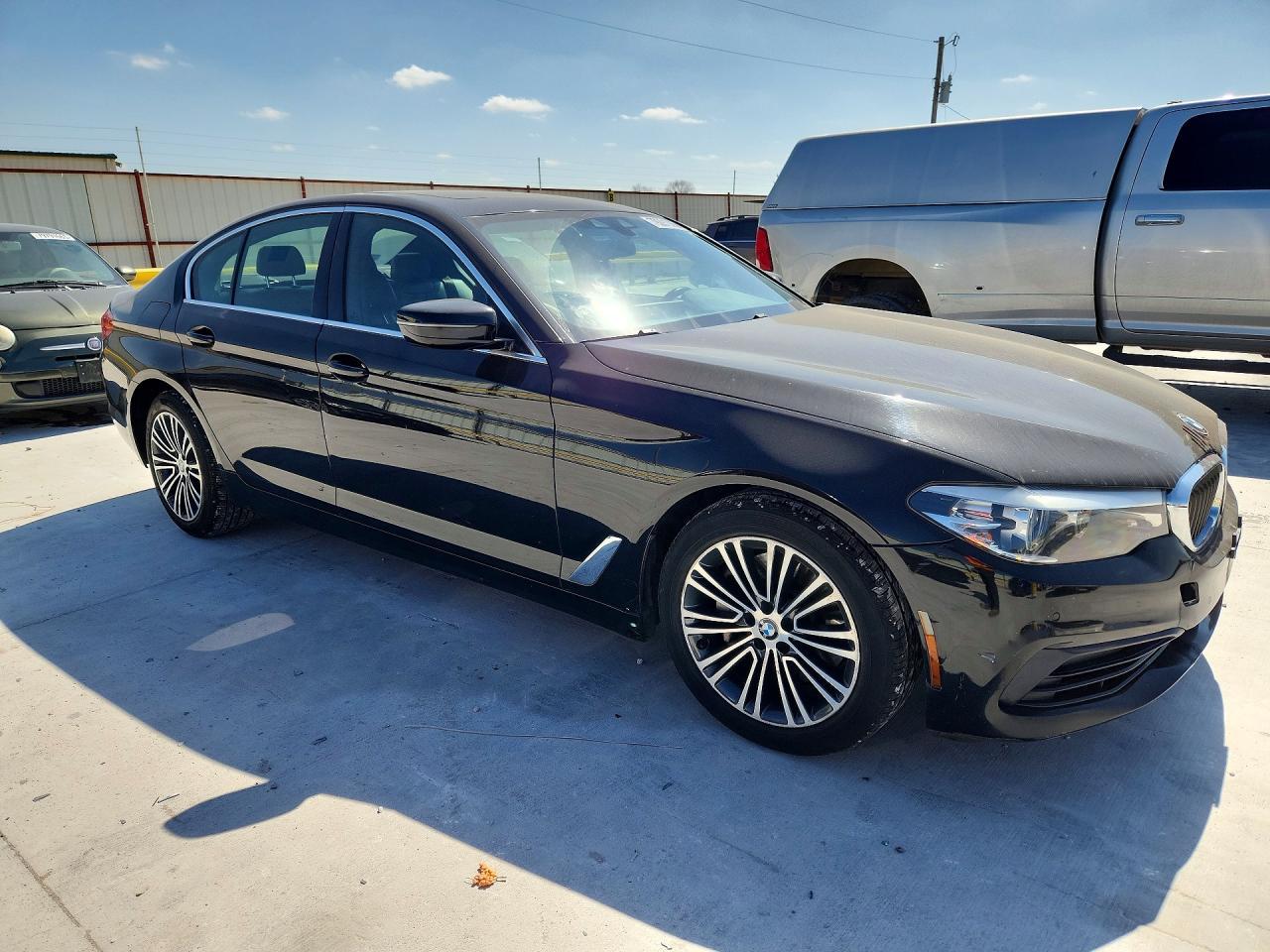 2020 BMW 530 I - Фото 4