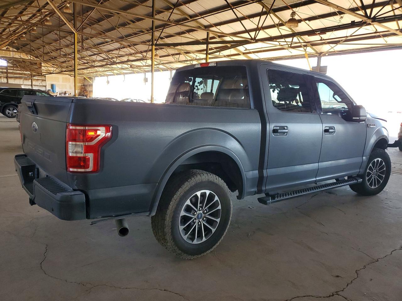 2018 Ford F150 Supercrew - Фото 3