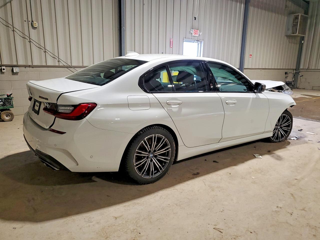 2022 BMW M340Xi - Image 3