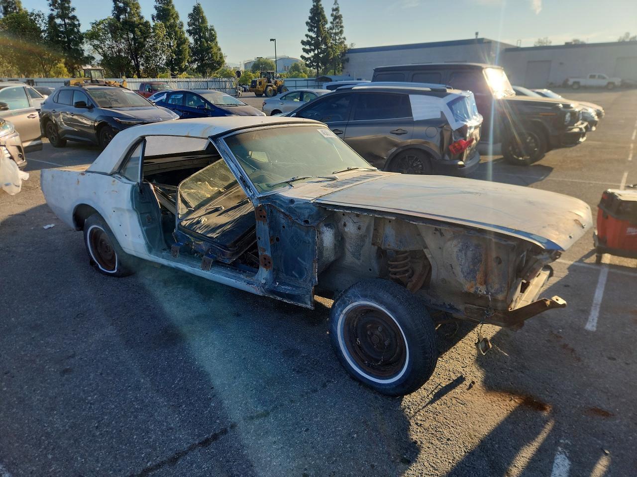 1965 Ford Mustang - Фото 4