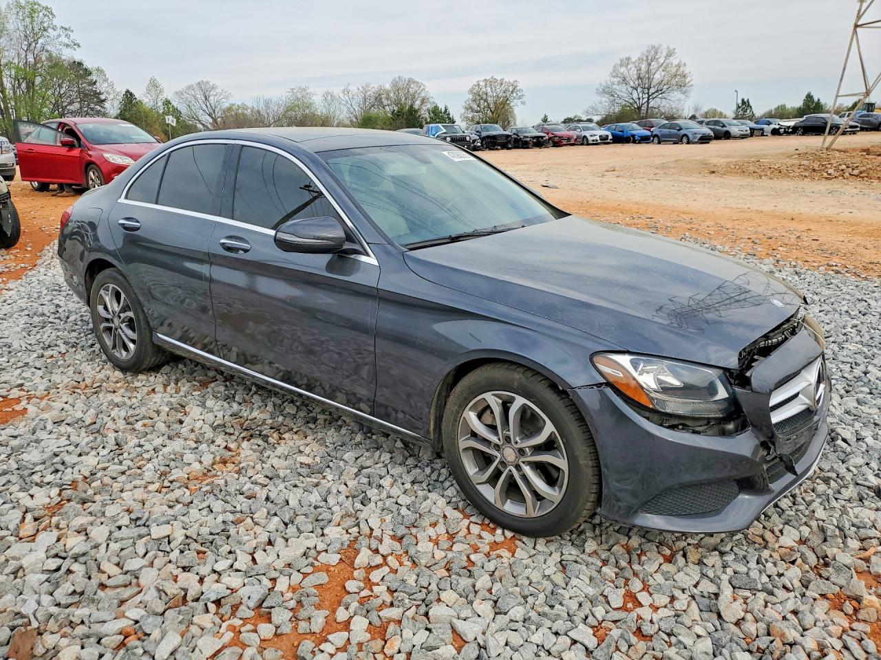2016 Mercedes-Benz C 300 4Matic - Image 4