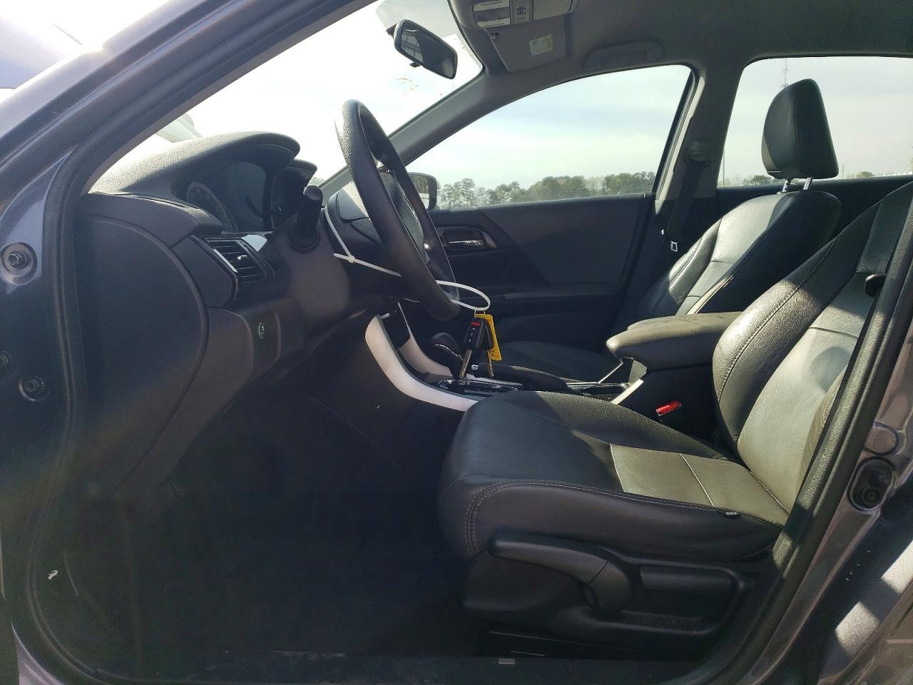 2017 Honda Accord Lx - Image 7