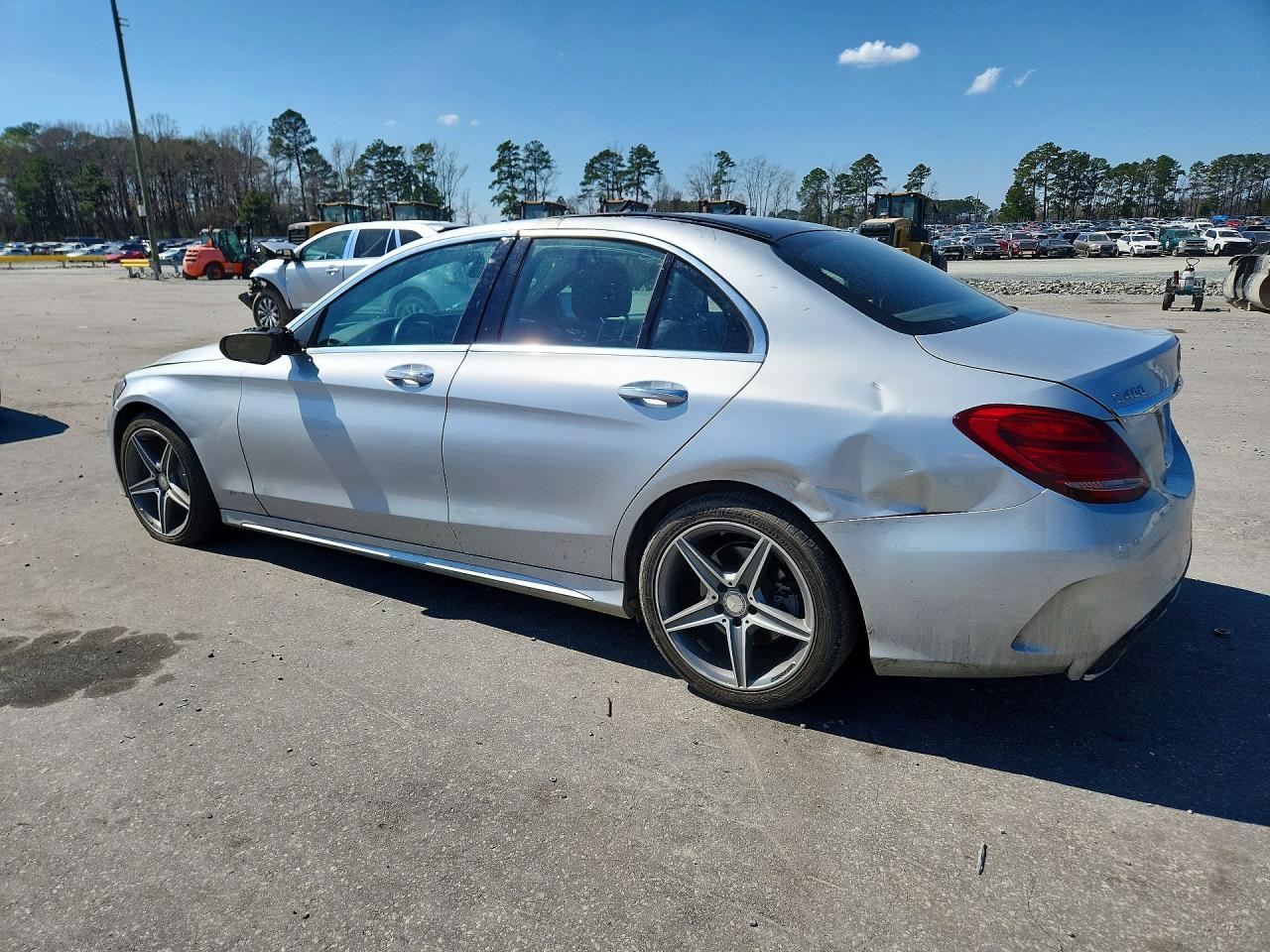 2015 Mercedes-Benz C 400 4Matic - Image 2