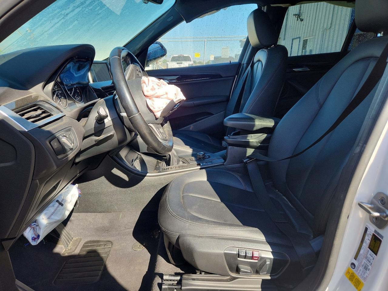 2017 BMW X1 Sdrive28I - Фото 7